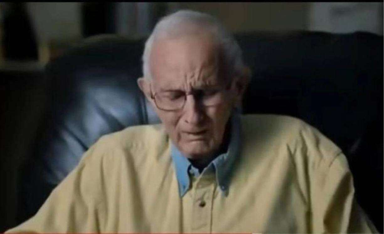 Lionel Dahmer, de 86 años, padre de El Caníbal de Milwaukee, ha mostrado su malestar al medio The Sun en su versión estadounidense y afirma que se plantea denunciar a Netflix.