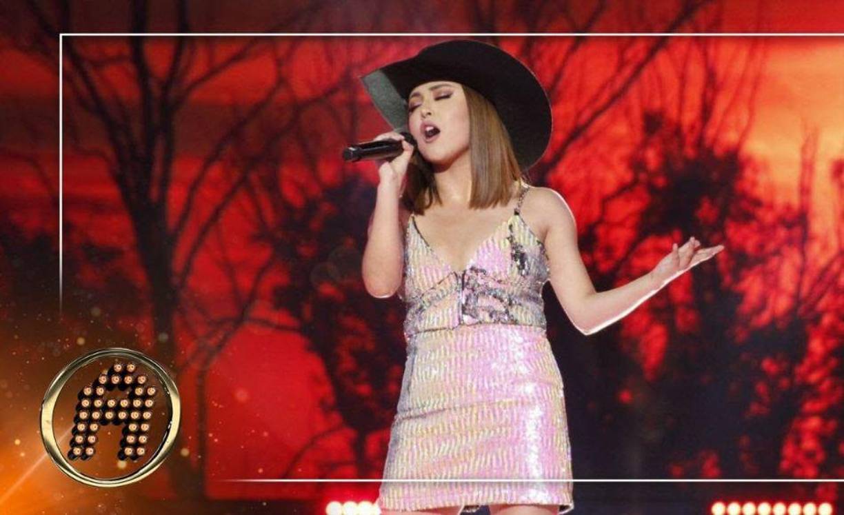 En esta ocasión, “la quinceañera más viral de México” tendrá que cantar una de las canciones más populares de la cantante e influencer, Kenia Os. 