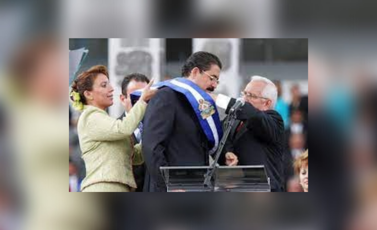 Acompañó a su esposo Manuel Zelaya en diferentes facetas de su Gobierno.