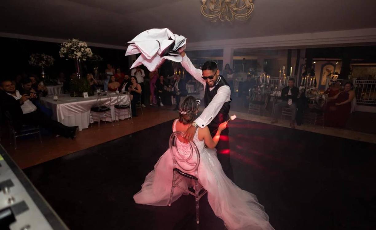  Se encendió la fiesta con los pasos del jugador de la UPNFM.