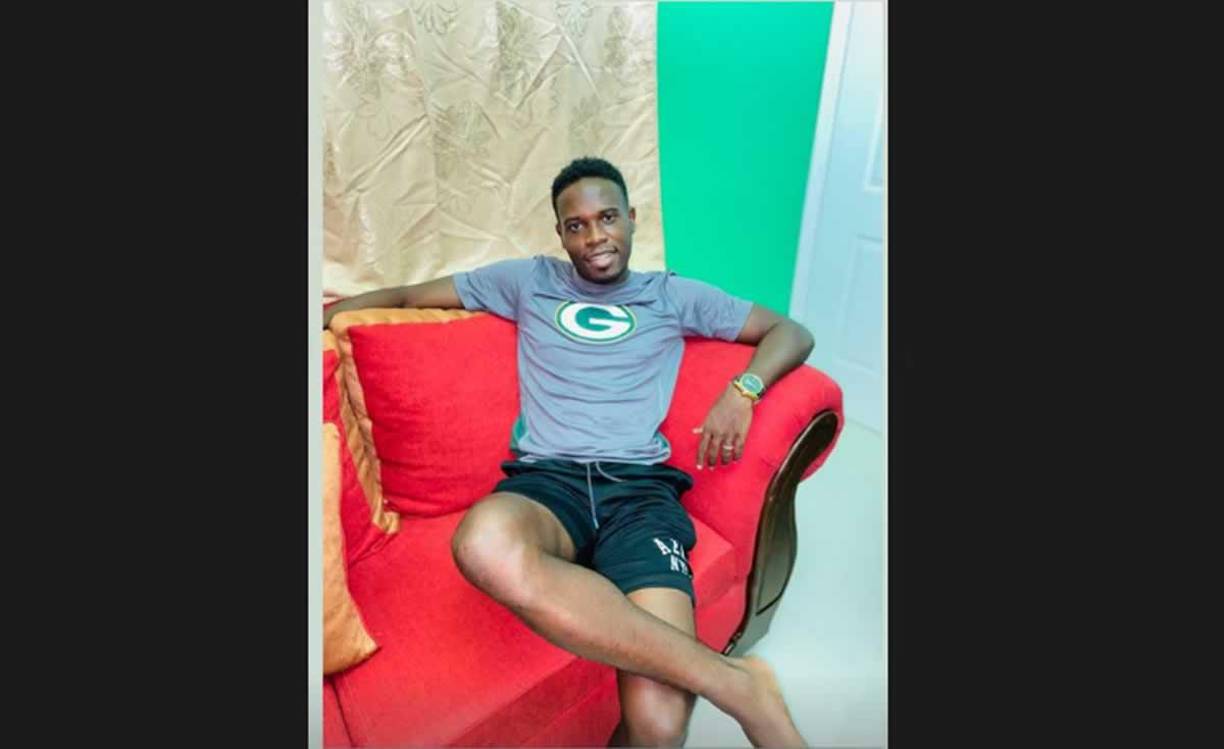 Marvin Bernárdez - ‘La Flecha’ se tomó un descanso en casa en esta Semana Santa antes de volver a los entrenamientos con el Vida.