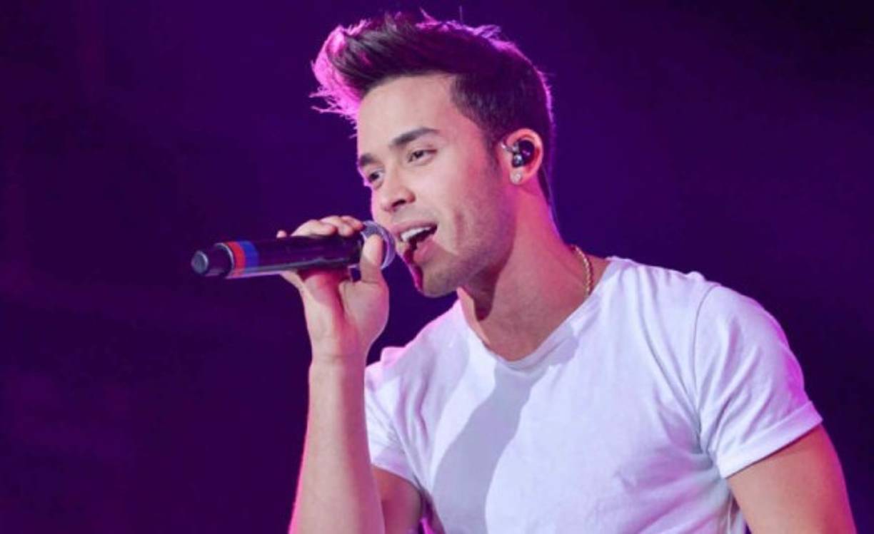 Prince Royce se presentará en el escenario de la Quinta Vergara el viernes 23 de febrero, es un cantante, compositor y productor discográfico estadounidense. 'Stand by Me' y 'Corazón sin cara' fueron los hits que lo llevaron al éxito inmediato, lanzándolo al estrellato en América Latina cuando alcanzó el primer lugar en la lista Tropical Songs de Billboard. Recientemente recibió tres nominaciones en los Latin Billboards en las categorias: Artista Tropical del Año, Álbum Tropical del Año y Canción Tropical del Año por su colaboración junto a Shakira, en el tema 'Deja Vú'.