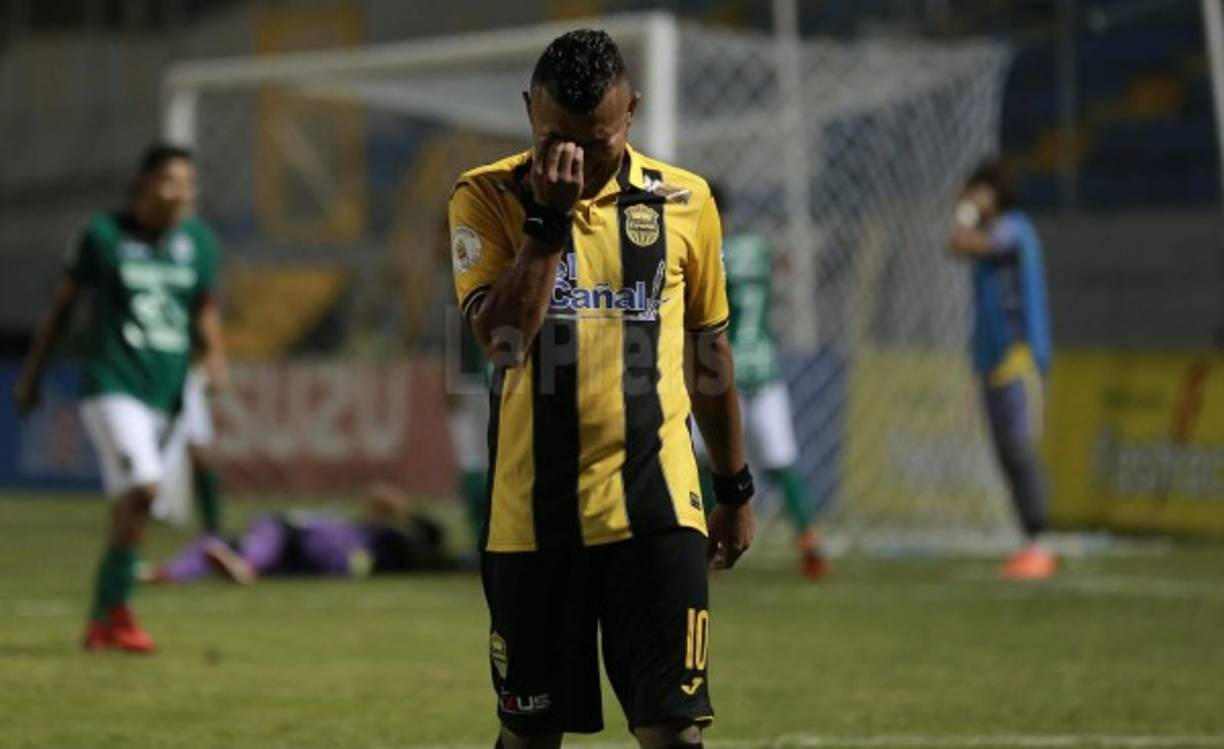 Mario Martínez: El mediocampista del Real España es otra de las ausencias de Honduras.