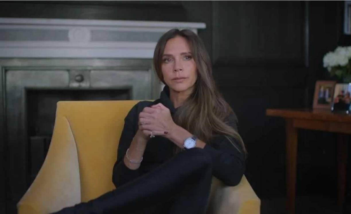 “Fue el periodo más duro para los dos porque era como que el mundo estaba contra nosotros”, reconoce Victoria, según extractos que difunden los medios británicos.