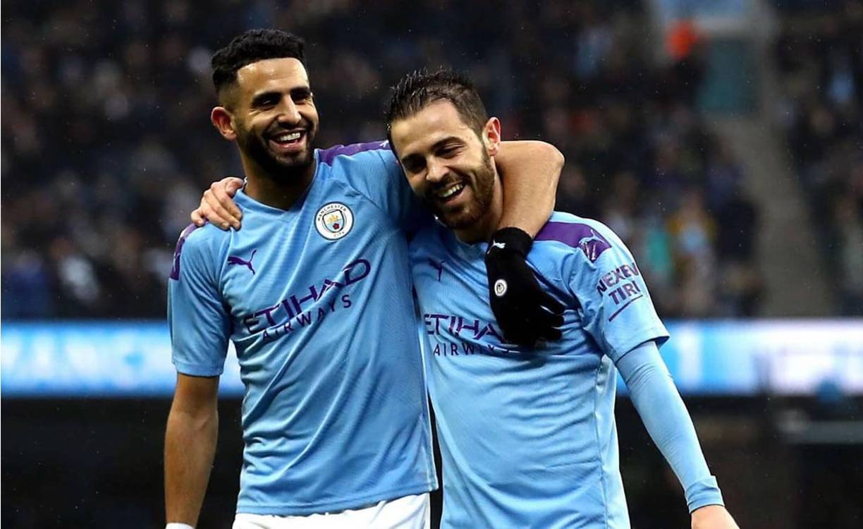 Según han informado en el diario The Athletic, el Manchester City se niega a dejar salir a dos de sus jugadores Riyad Mahrez y Bernardo Silva en el presente mercado de fichajes. El club del Etihad Stadium no tendrá ningún problema en dejar salir a uno de ellos, pero no a los dos.