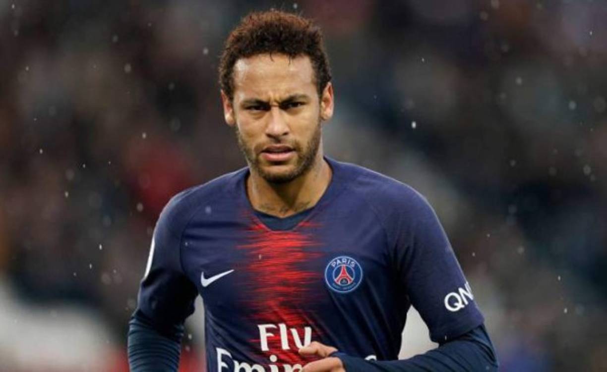 El Diario Marca de España reveló el nombre de los siete jugadores que Barcelona le ofreció al PSG a cambio de Neymar. En el club catalán querían tener de regreso al brasileño, pero finalmente no llegaron a un acuerdo.