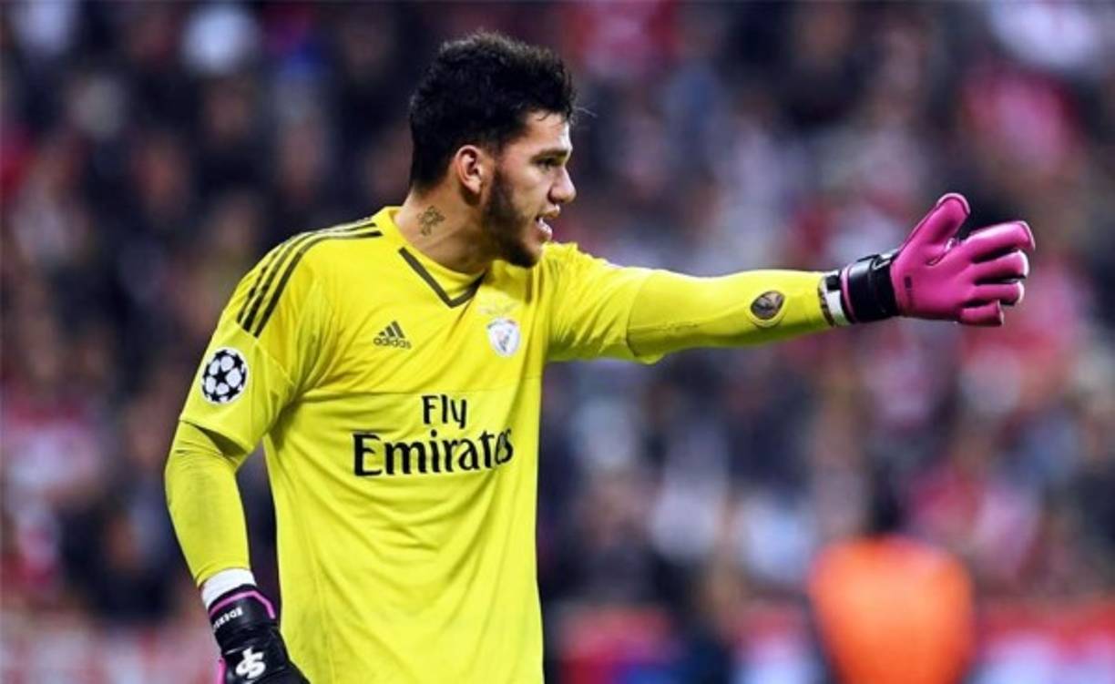 El entrenador español del Manchester City, Pep Guardiola, se ha puesto en contacto con el portero brasileño del Benfica, Ederson, para expresarle su deseo de que fiche por el conjunto inglés, según informa este miércoles el diario deportivo luso 'A Bola'.