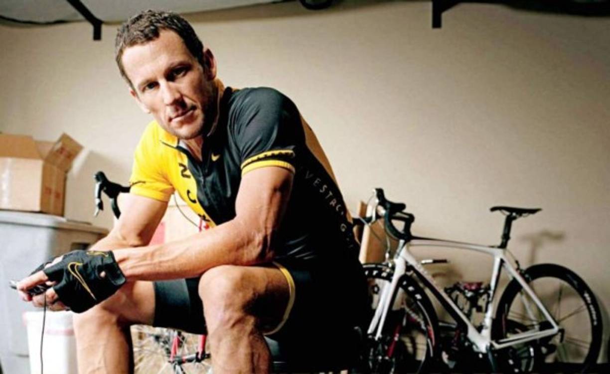 Lance Edward Armstrong es un exciclista profesional. En 1996 se le detectó un cáncer de testículo, del cual se recuperó hasta volver a las rutas dos años después y ganar siete triunfos consecutivos del Tour de Francia entre 1999 y 2005, los cuales le fueron quitados luego que fue acusado de dopaje sistemático por la Agencia Antidopaje de Estados Unidos (USADA).