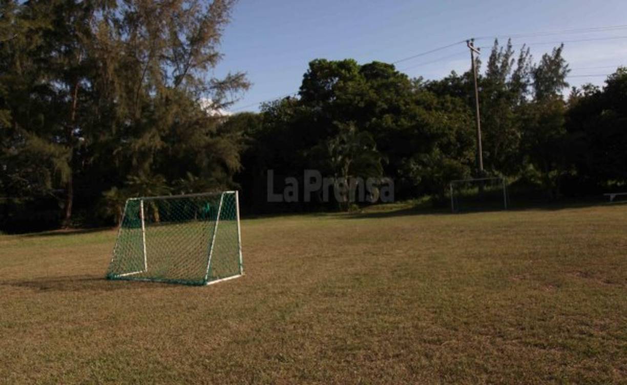 Esta es la cancha en donde entrena el Galaxy FC, rival del Olimpia.