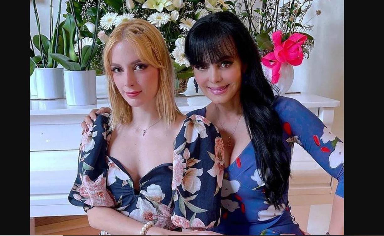 Sobre Maribel Guardia, Imelda Garza Tuñón confirmó que ella se encontraba trabajando: “Estaba en el teatro... Fue como dos horas después de que se bajó a dormir que me di cuenta de esto y pues estuve lidiando con policías, y paramédicos, como cuatro horas”, reveló.