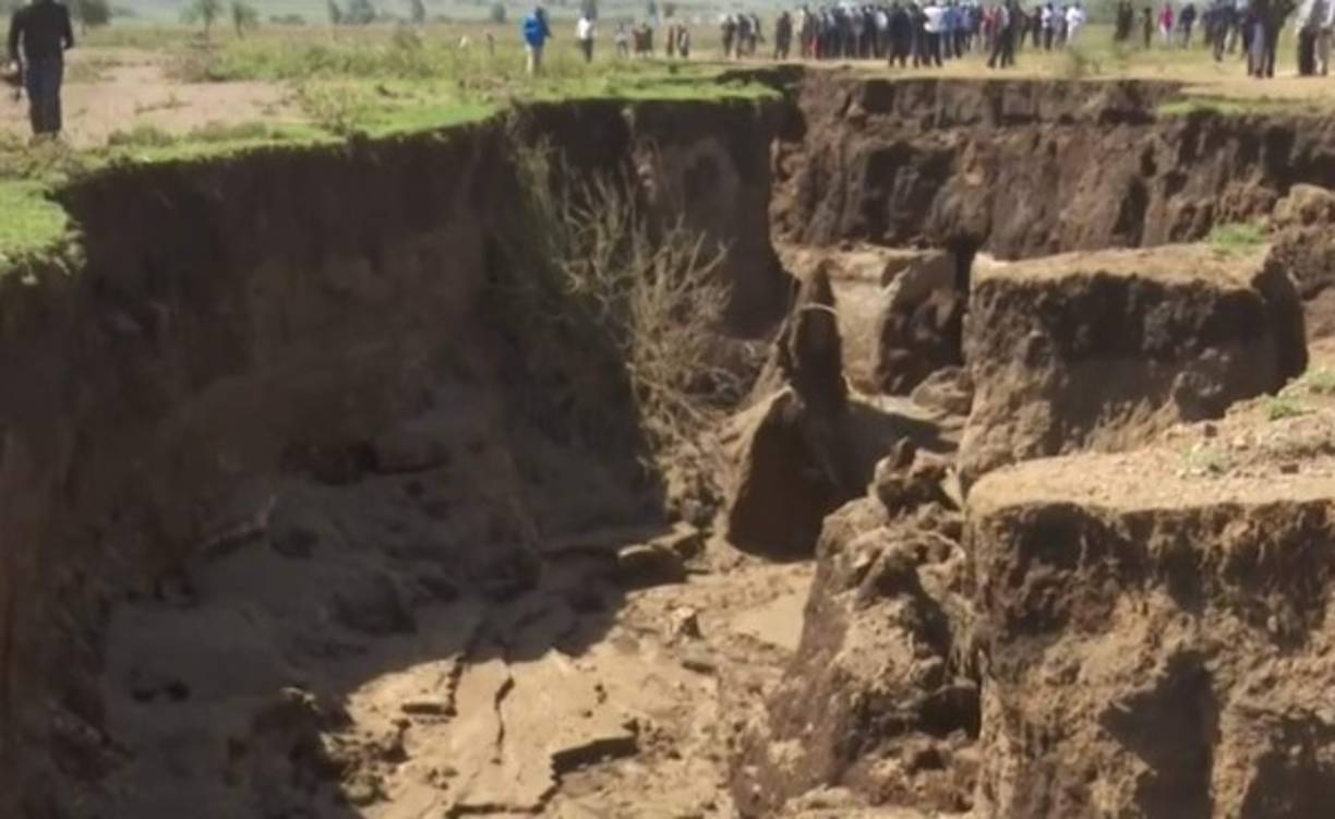 Fotos: Captura de pantalla/videos YouTube.