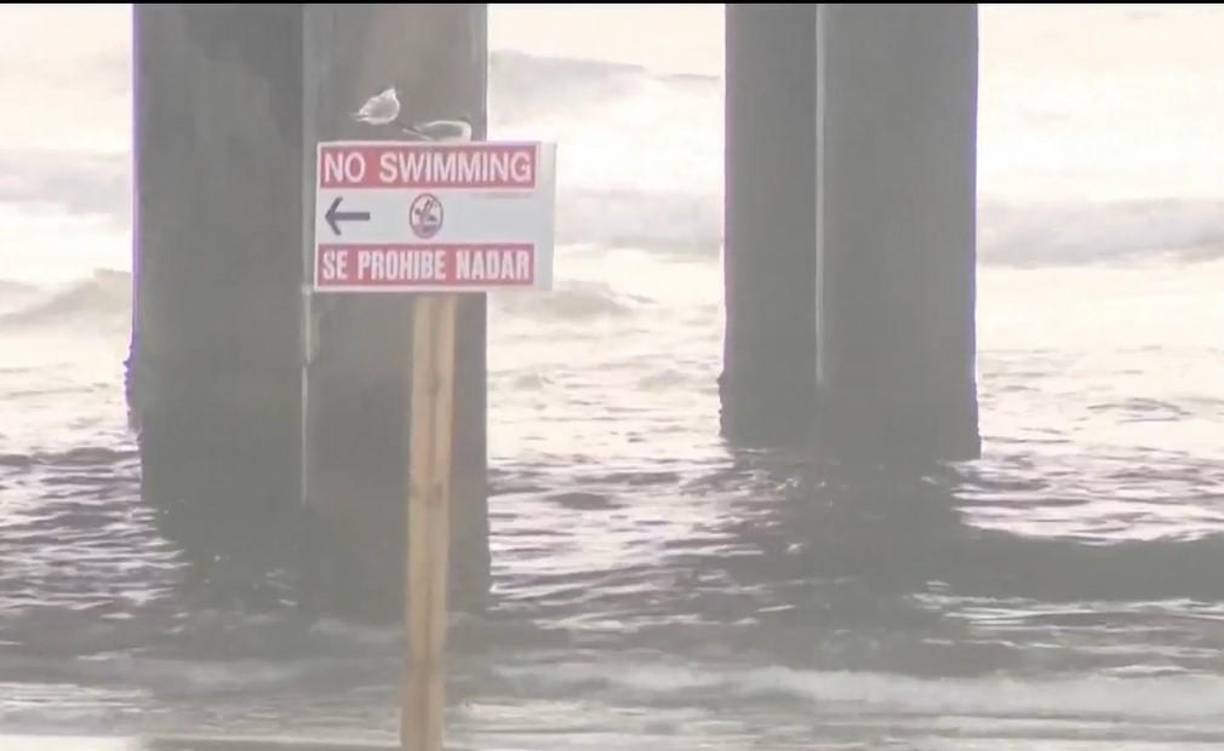 Las aguas de golfo en el área de Galveston y sus alrededores son conocidas por las corrientes de resaca (rip currents en inglés). 