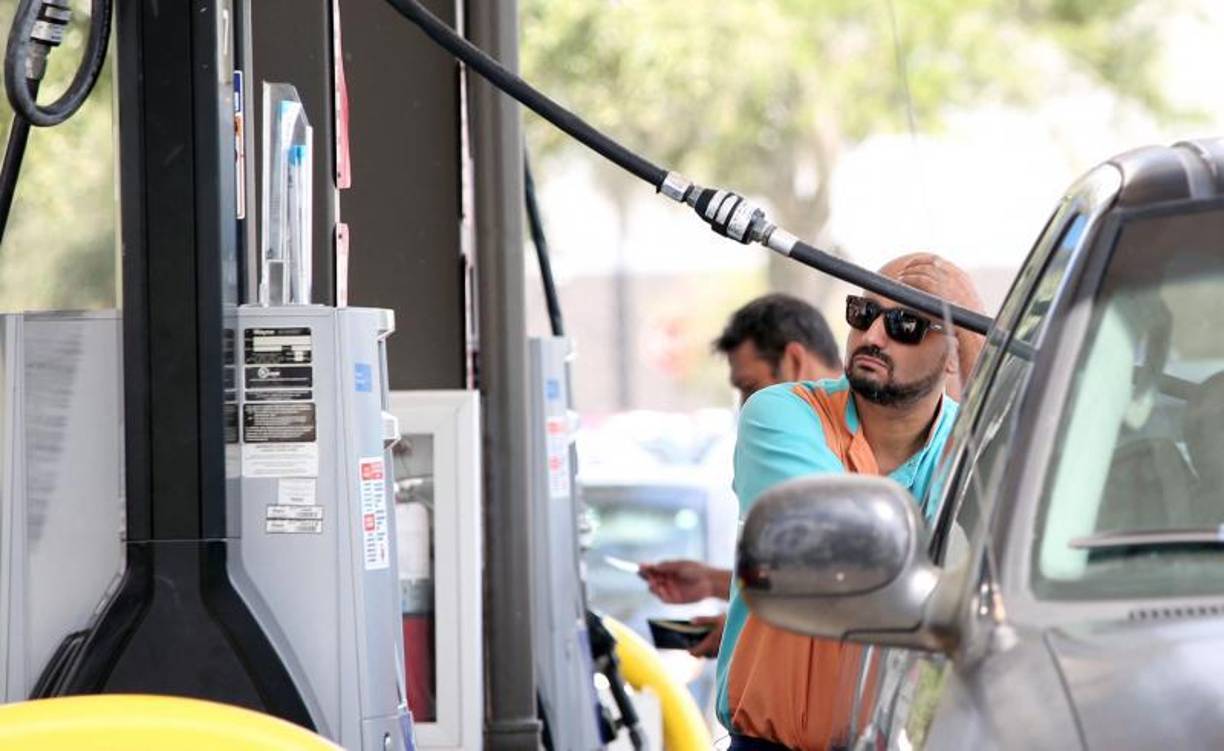 Las amenazas del ciclón se ampliaron este lunes aún más para los Cayos de la Florida, una cadena de islotes en el en el extremo sureste de Estados Unidos.