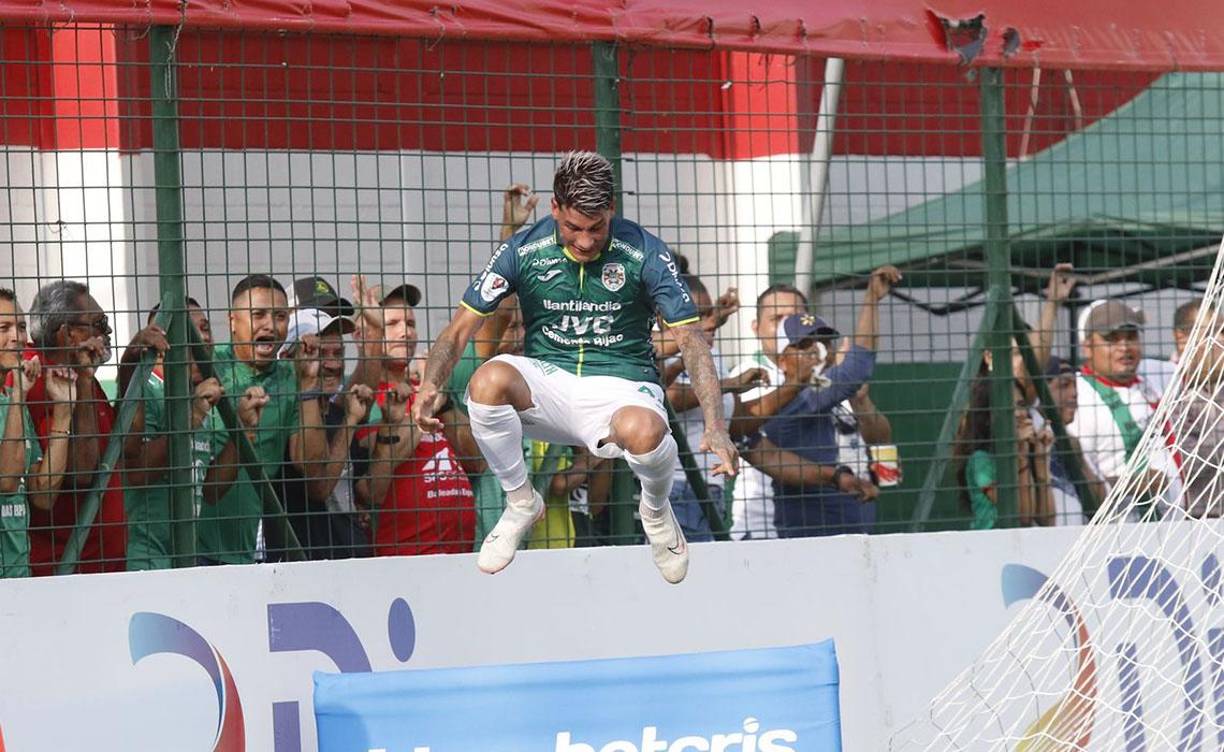 El uruguayo Nicolás Royón anotó su primer gol en el fútbol hondureño y sirvió para el empate del Marathón.