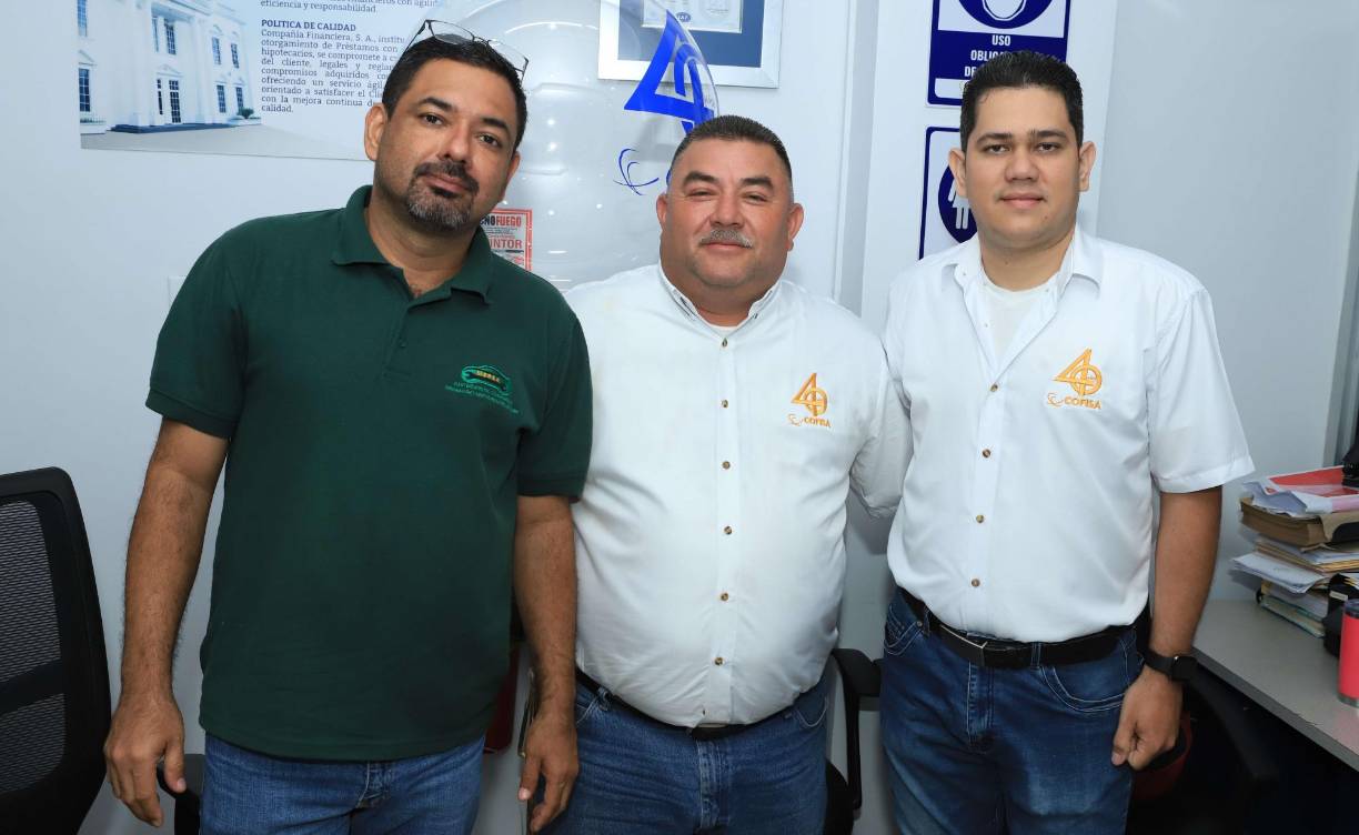 Fredy Caballero, Salvador Rodríguez y Jorge Rivera