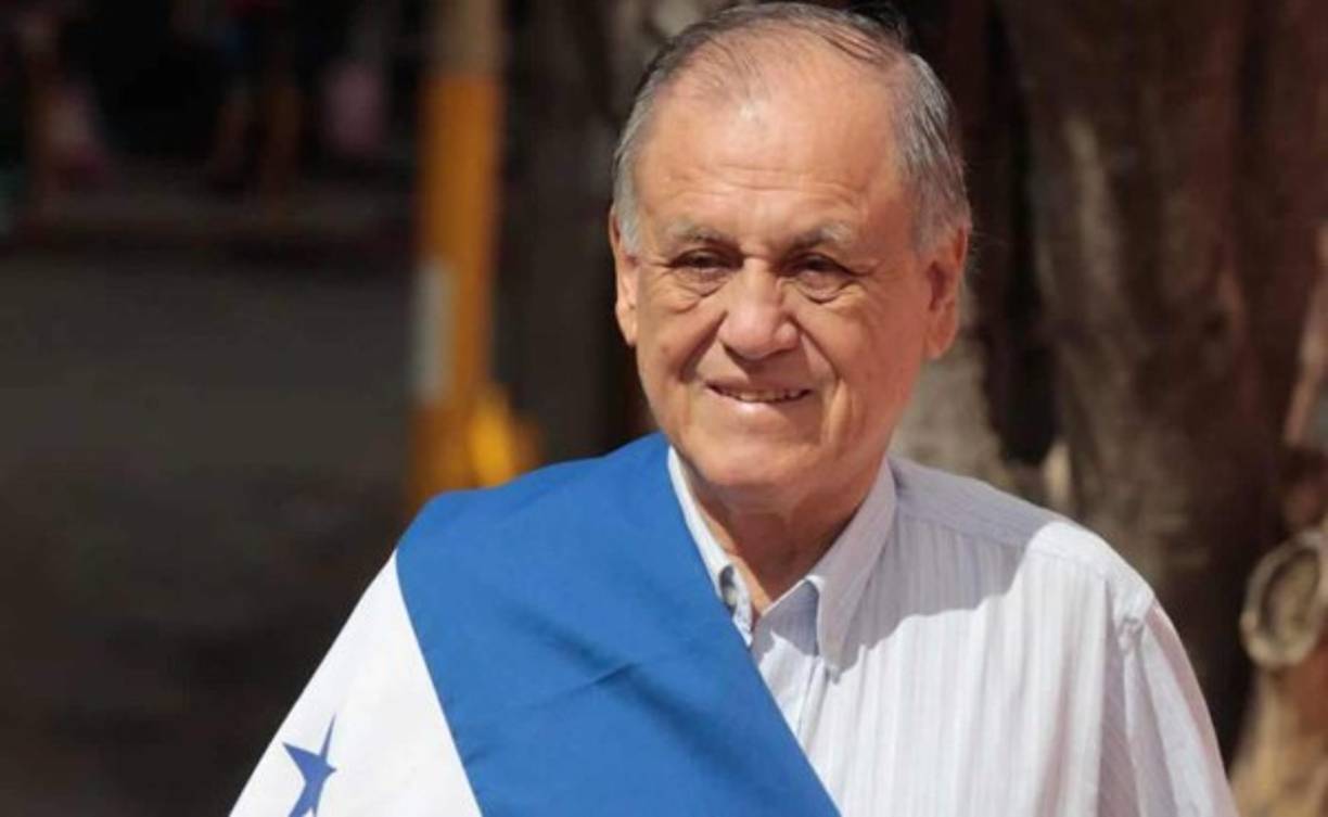 El entrenador José de la Paz Herrera, mejor conocido como 'Chelato' Uclés comenzó a dirigir desde 1968.