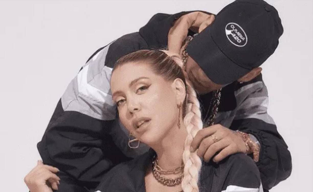 El pasado fin de semana, Wanda Nara y L-Gante compartieron varias horas de la noche en un bar argentino, en el que se filtraron unas fotos y videos que alimentaron la polémica.