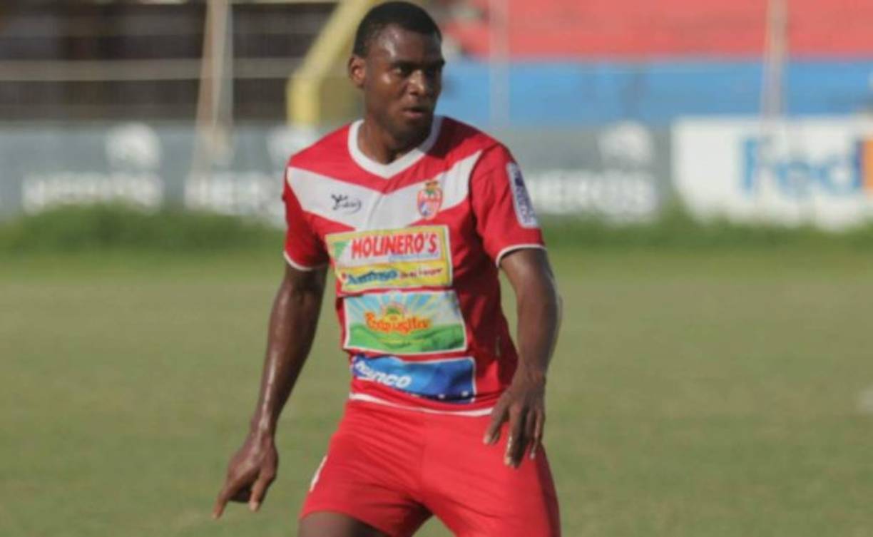 Harlington Gutiérrez finalmente se quedó con la Real Sociedad luego de que en un principio se había informado que no iba a seguir.