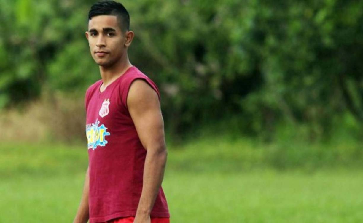 Víctor Zúniga: El mediocampista hondureño está a un paso de convertirse en nuevo jugador del Honduras Progreso.