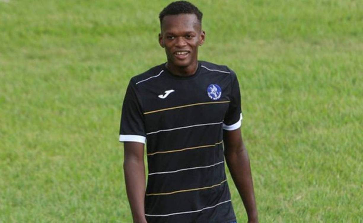 Félix Crisanto: Según Diario Diez, el lateral podría dejar al Motagua y convertirse en nuevo legionario hondureño ya que interesa al Lobos BUAP de la primera división de México, club que tiene en sus filas al catracho Michael Chirinos.