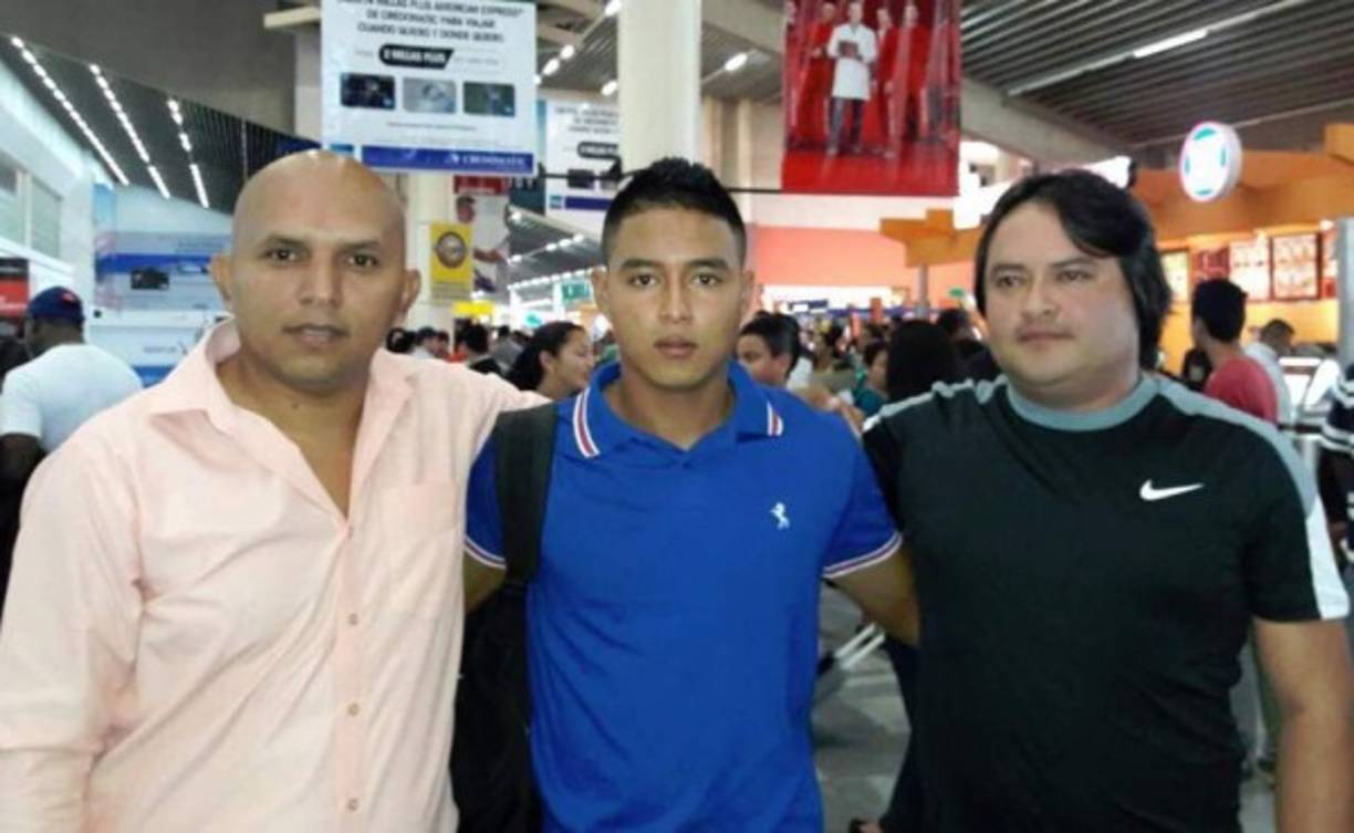 Amador envió a prueba al joven catracho Erick Arias a Europa.