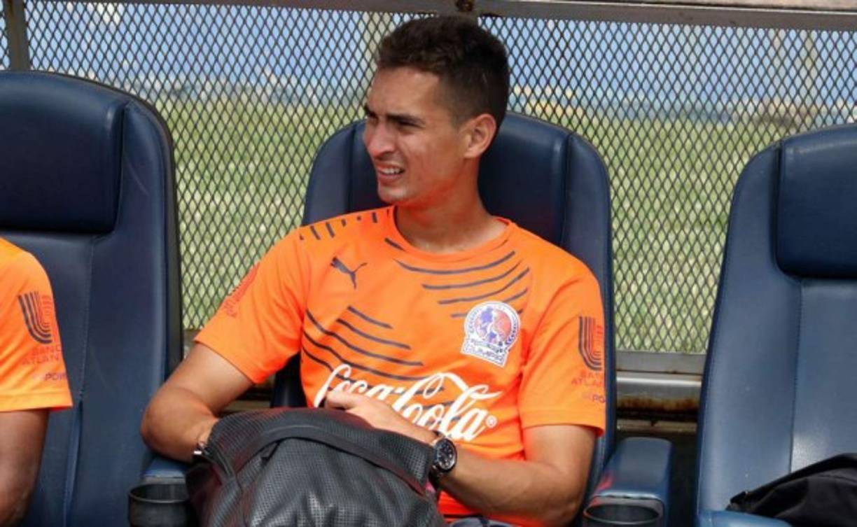 Marcelo Canales no regresaría al Vida y podría quedarse en el Olimpia tras la salida de Bayron Méndez.