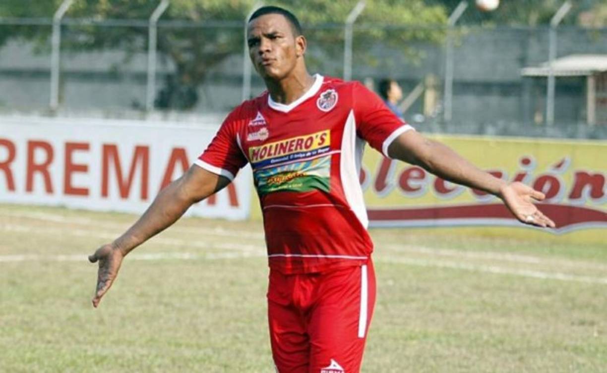 Rony Martínez podría llegar a las filas del Marathón de San Pedro Sula.