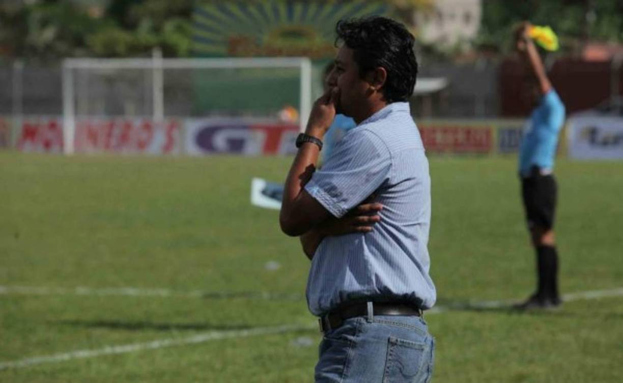 La Real Sociedad ha ratificado a Douglas Munguía como su entrenador pese a que han perdido 3 juegos en lo que va del torneo.