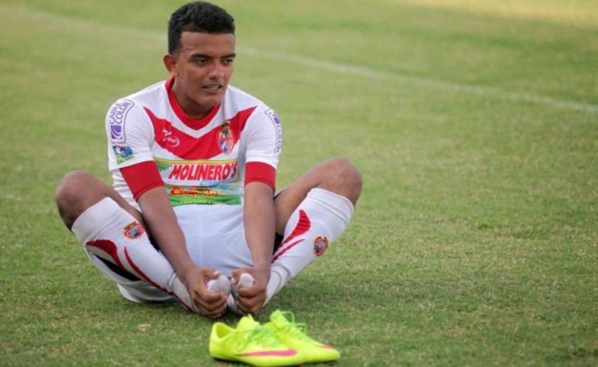 Osman Melgares: El talentoso mediocampista dejó al Juticalpa y regresa a la Real Sociedad de la Liga de Ascenso.