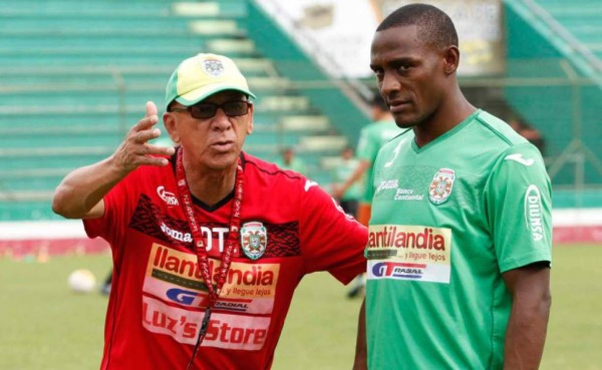 Carlos Palacios: Luego de haber sido de baja en el Marathón a inicios del presente año, el experimentado defensor podría volver a la Liga Nacional y rumores apuntan que el Vida lo quiere.