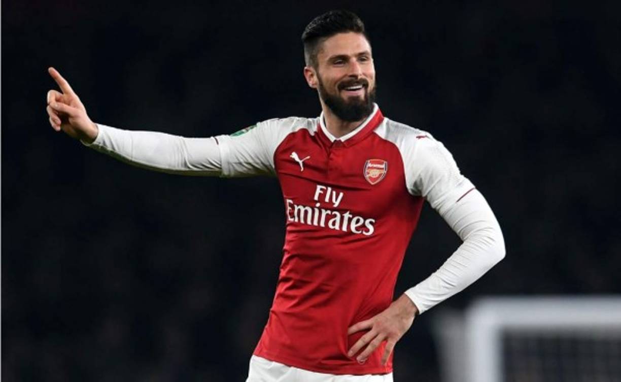 Según The Mirror, el Chelsea maneja una alternativa en caso de que el fichaje de Edin Dzeko finalmente no llegue a buen punto. Y el jugador que tienen los blues en la agenda es el francés Oliver Giroud del Arsenal.