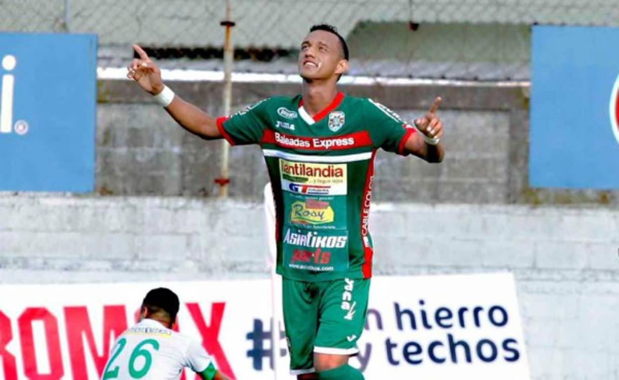 Diego Reyes, que ya ha sido descartado por el Real España, ha comenzado las pláticas con el Marathón para que su ficha, de la que es dueña la Real Sociedad, le pertenezca al club verdolaga.