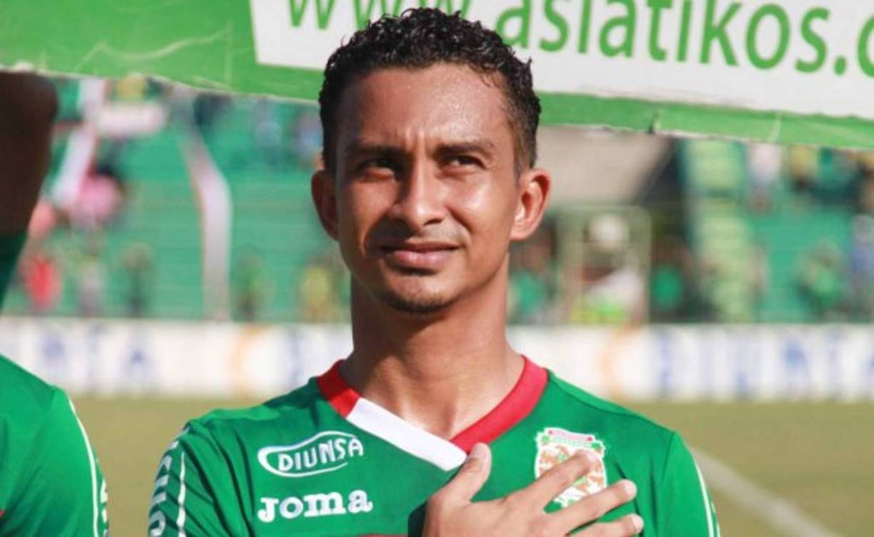 Mario Berríos: Uno de los grandes ídolos del Marathón juega su último torneo ya que anunció su retiro de las canchas. En el cuadro verde buscan quese incorpore a la directiva en el 2018.