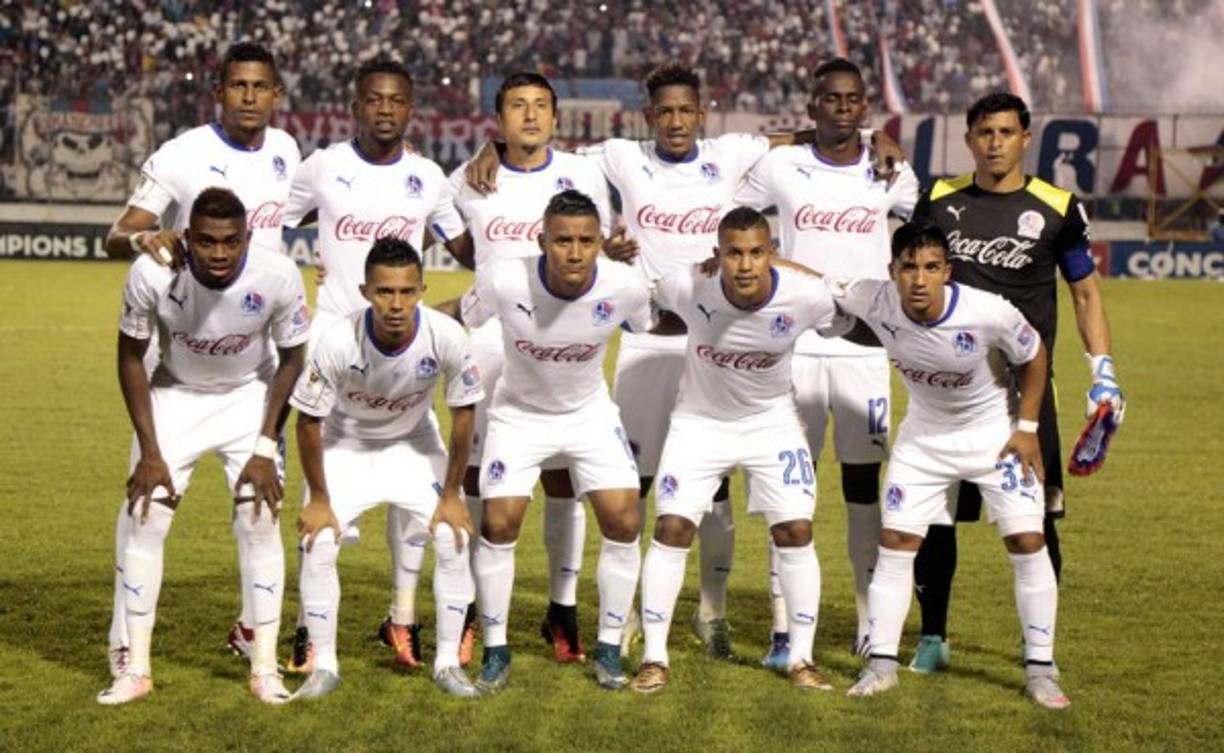 Ante las bajas por lesión de Jhonny Palacios y Fabio de Souza, el Olimpia está buscando en el extranjero un defensa central que podría llegar de Brasil o Argentina.