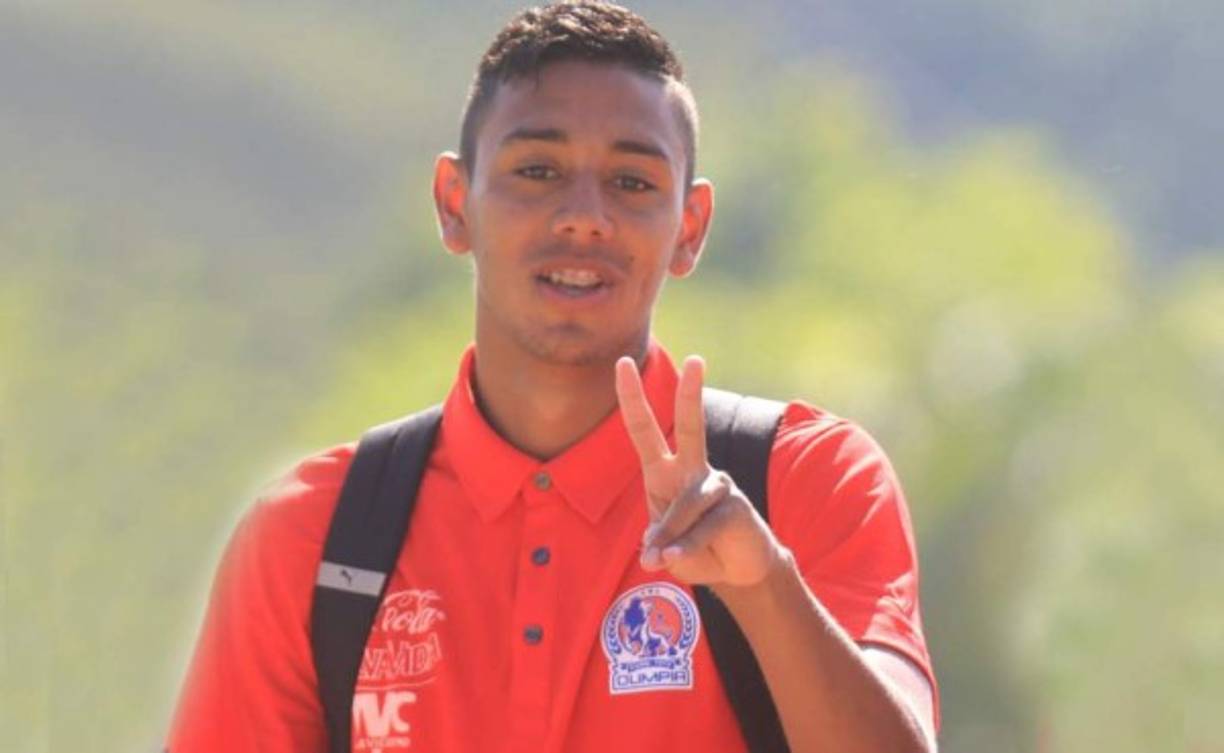 Mayron Flores: El volante de contención fue dado de baja por el Olimpia y su futuro apunta a la Real Sociedad de Tocoa.