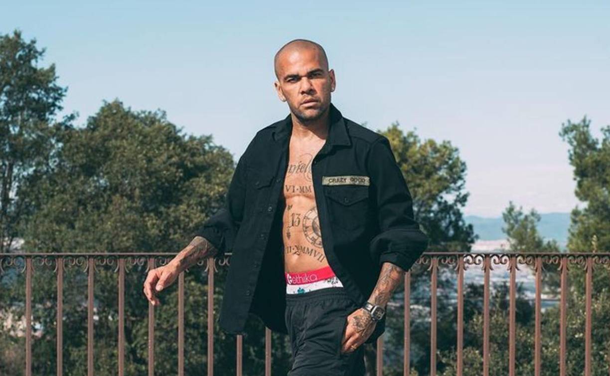 Este lunes, 30 de enero, su abogado, el mismo que en su momento defendió a Messi, presentará, si todo va según lo previsto, un recurso para intentar que el brasileño salga de la cárcel en libertad condicional y a la espera del juicio.