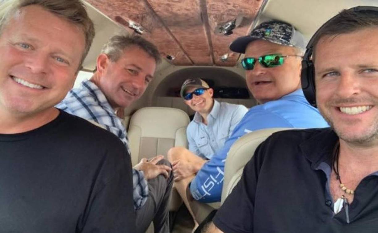 Cinco tripulantes de una avioneta que cayó al mar la tarde del 18 de mayo de 2019 en el sector de Dixón Cove, Roatán, fallecieron cuando la aeronave cayó pocos minutos después de despegar del aeropuerto Juan Manuel Gálvez. Se trata de los estadounidenses Pax Bradley Post, Bailey Sony, Tomy Dubler, Anthony Fredericky el piloto canadiense Patrick Daniel Forseth.