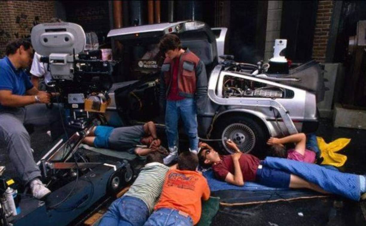 El equipo que hizo posible los efectos especiales.