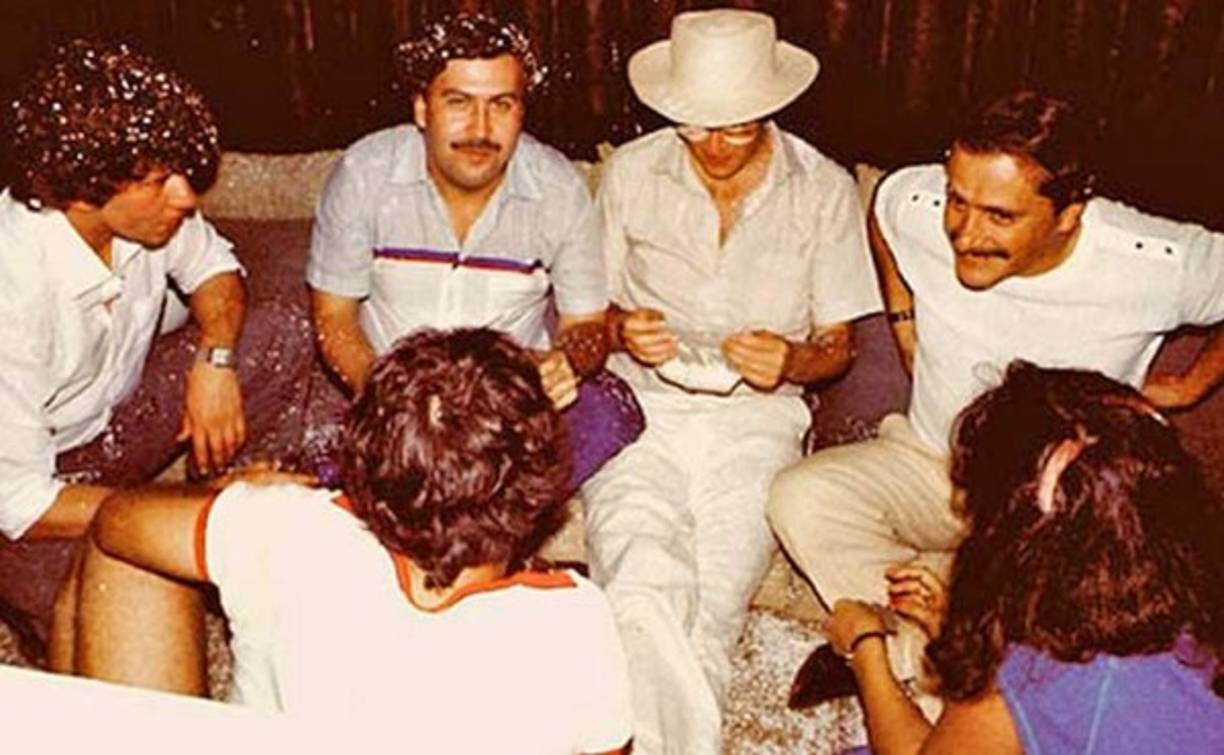 En otras palabras, cuatro de cada cinco americanos que inhalaban cocaína en aquellos tiempo lo hacían de la droga proporcionada por “El Patrón”<br/>