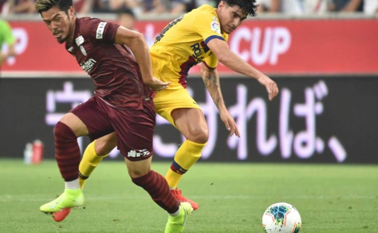 El mediocampista, Alex Collado, fue tomado encuenta en el partido contra el Vissel Kobe y mostró un buen nivel.