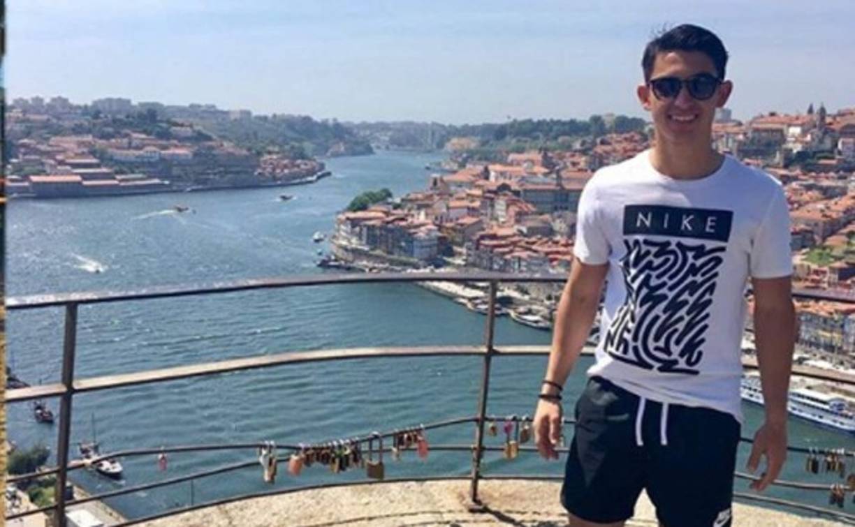 Además considera que puede conservarse virgen hasta el matrimonio. 'Me han criticado por eso, incluso me han dicho que soy gay', confiesa.