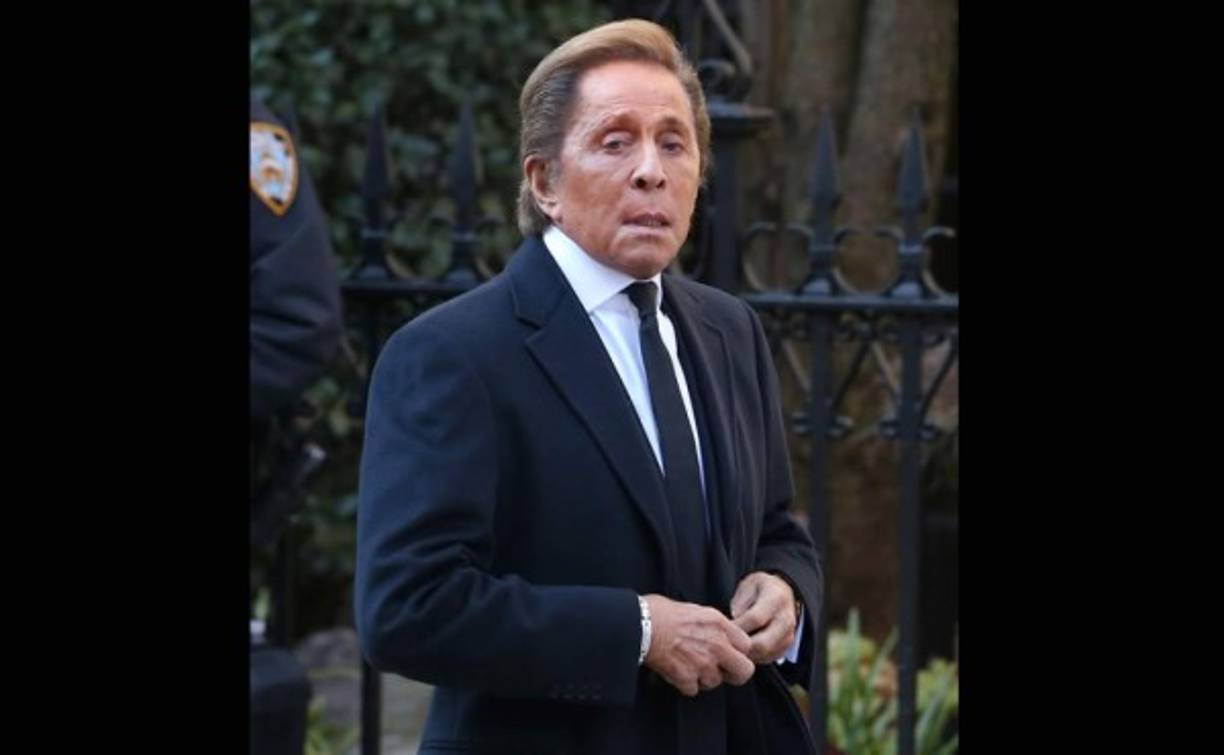 El diseñador italiano Valentino.