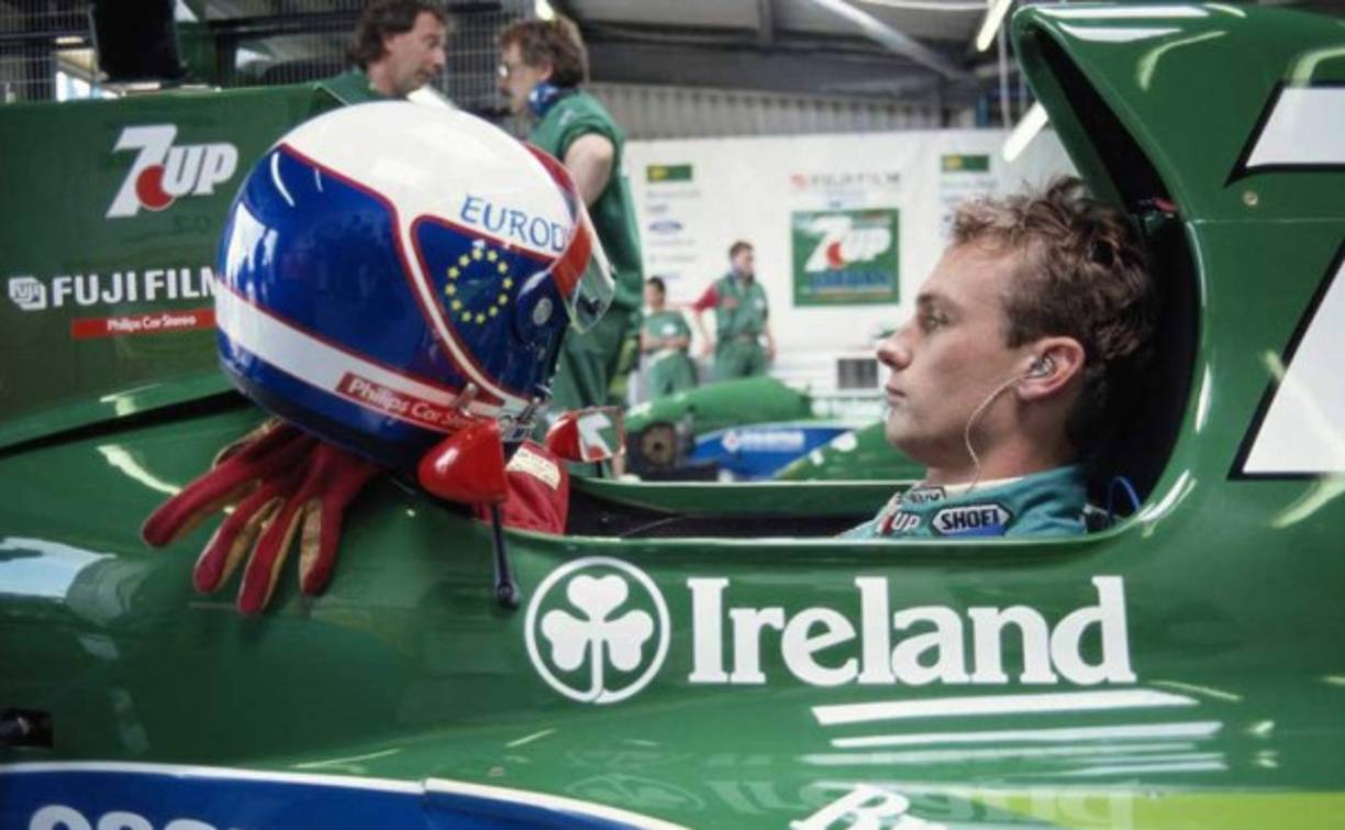 BERTRAND GACHOT. El piloto francés de Jordan se lió a puñetazos con un taxista. Su detención provocó el debut de un joven Michael Schumacher, el piloto de F1 más laureado de la historia.