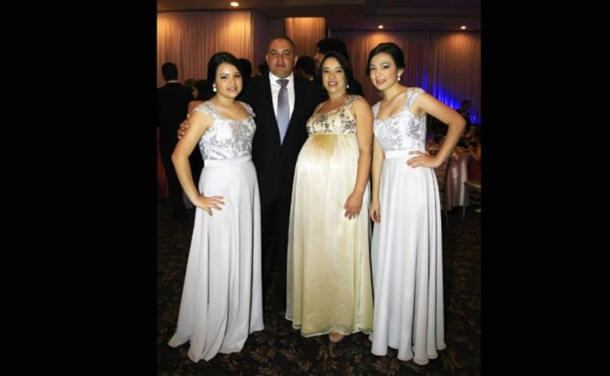 Alejandra, Héctor, Zobeida y Andrea Palomo.