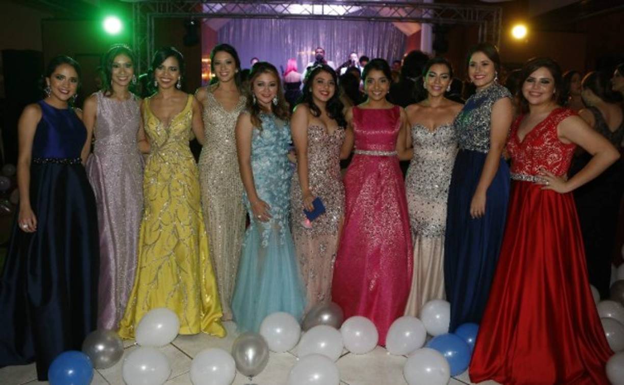 Daniela Cerna, Sofía Bustamante, MaFer Arita, Isabela Marzán, MaFer López, Andrea López, Isabella Perelló, Alejandra Torres, Marce Sánchez y Sabrina Raudales.