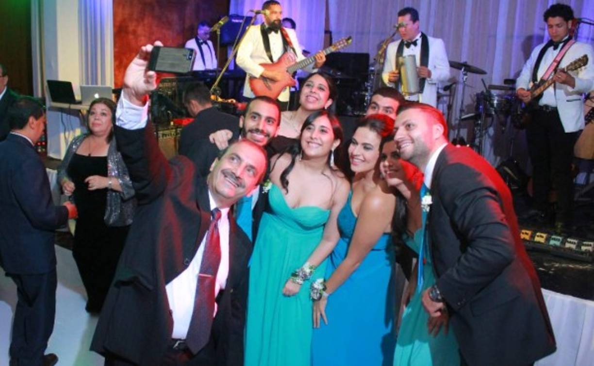 Los autorretratos no faltaron, al mejor estilo Ellen DeGeneres en los Oscar 2014.