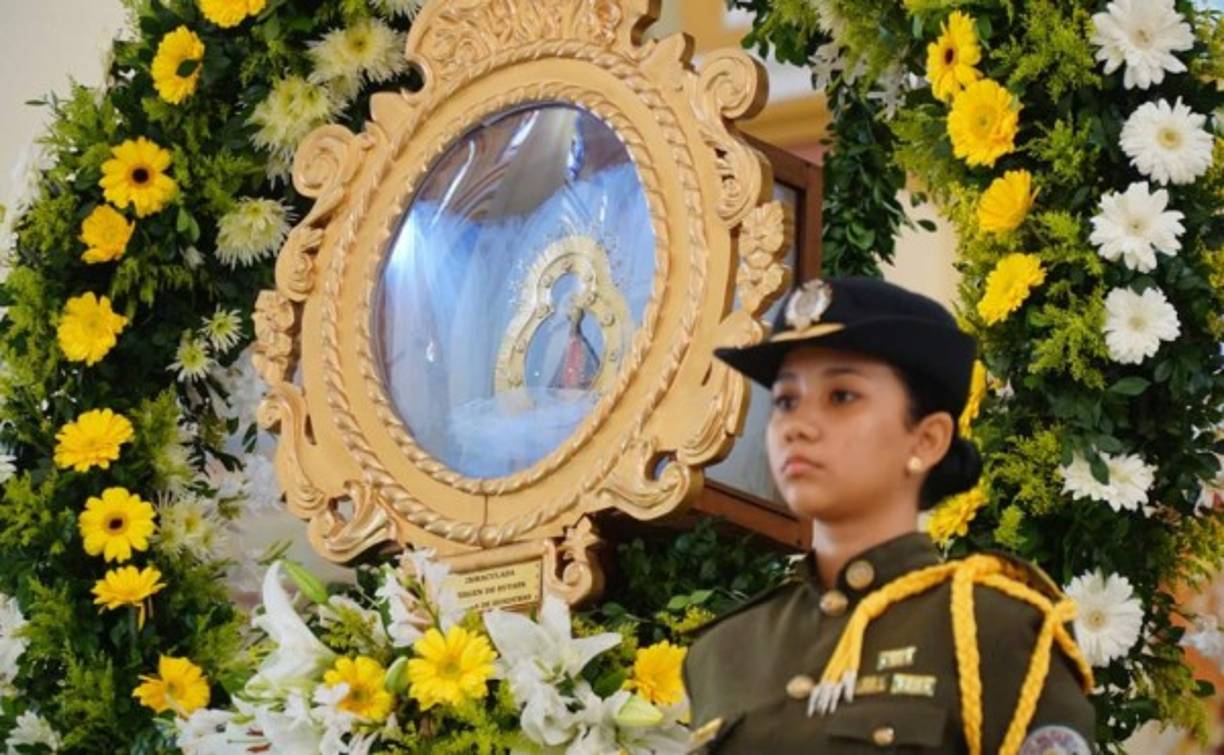 En San Pedro Sula, las Fuerzas Armadas escoltaron a la morenita.