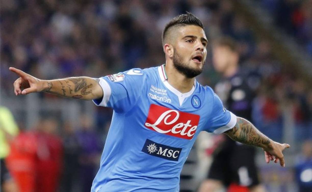 Lorenzo Insigne: Según el portal Calcio Mercato, el entorno del italiano ha recibido ofertas del Barcelona, Atlético de Madrid, Liverpool y PSG. Pero De Laurentiis, presidente del Napoli, quiere que el italiano sea 'el Totti del Napoli'. Insigne lleva ya seis años como napolitano.