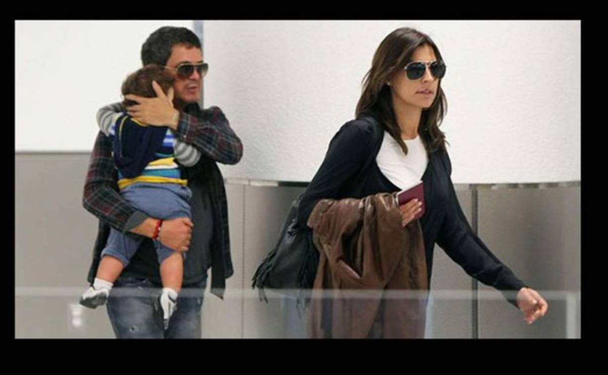 Spaniard musician Alejandro Sanz performs onstage during the Latin Recording Academy Person of the Year gala, honoring Colombian musician Juanes, during the 20th Annual Latin Grammy Awards in Las Vegas, Nevada, on November 13, 2019. (Photo by Valerie MACON / AFP)