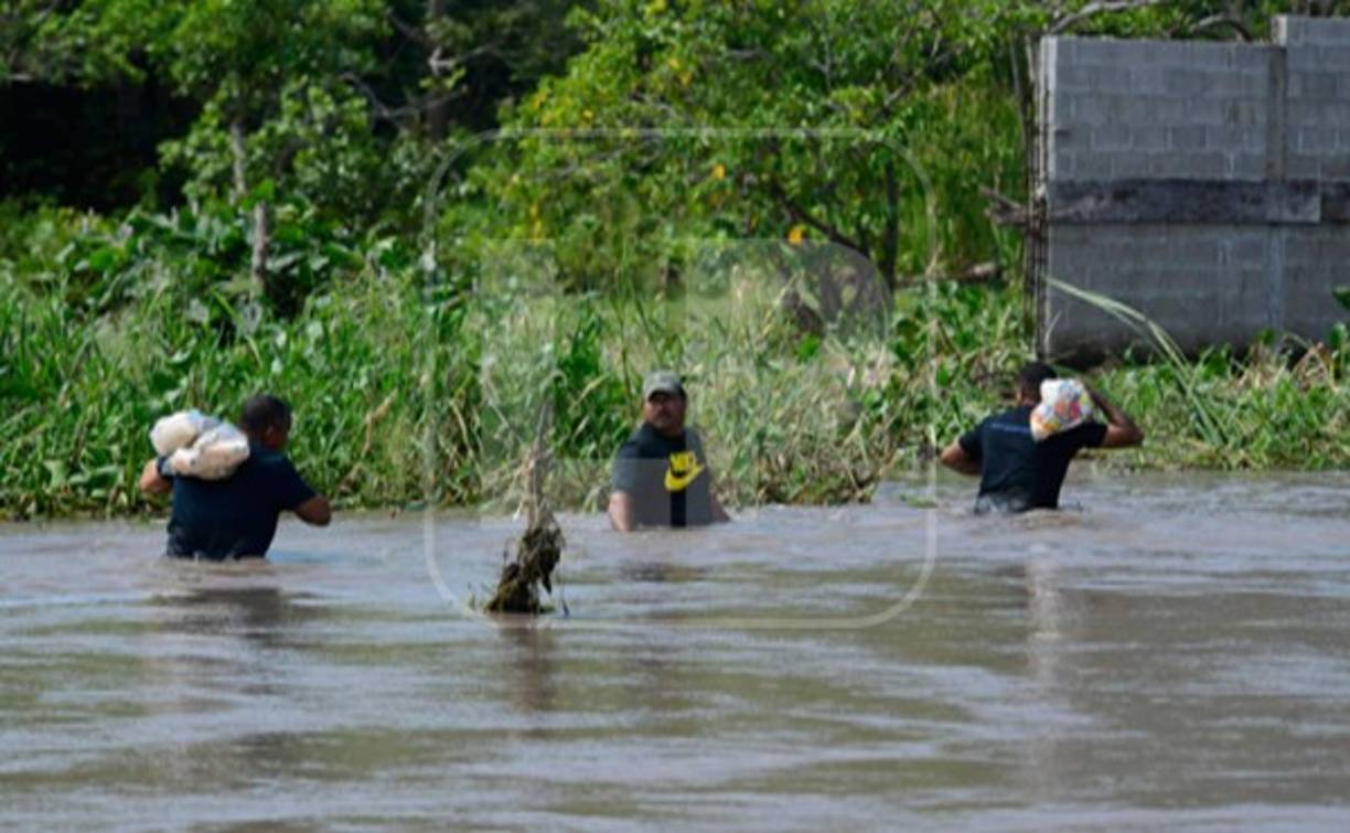 Los lugareños también manifestaron que aparte de alimentos y las otras necesidades, va a ser necesario que lleguen brigadas médicas porque vienen una serie de enfermedades.